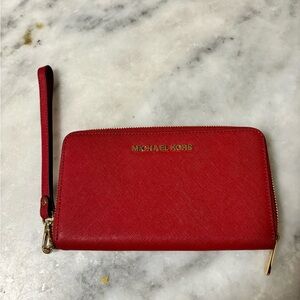 Michael Kors - Wristlet/Wallet - Red - Gold Zipper - Multi pocket